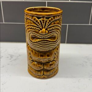 GERMAINE'S LUAU HAWAII 2010 Collectible Tiki Mug C